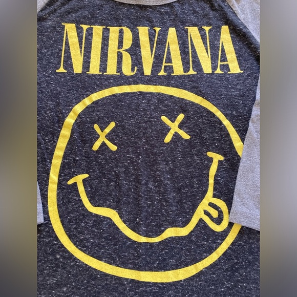 Nirvana Graphic Band T-shirt, raglan 3/4 sleeve, women’s size small - Picture 2 of 4